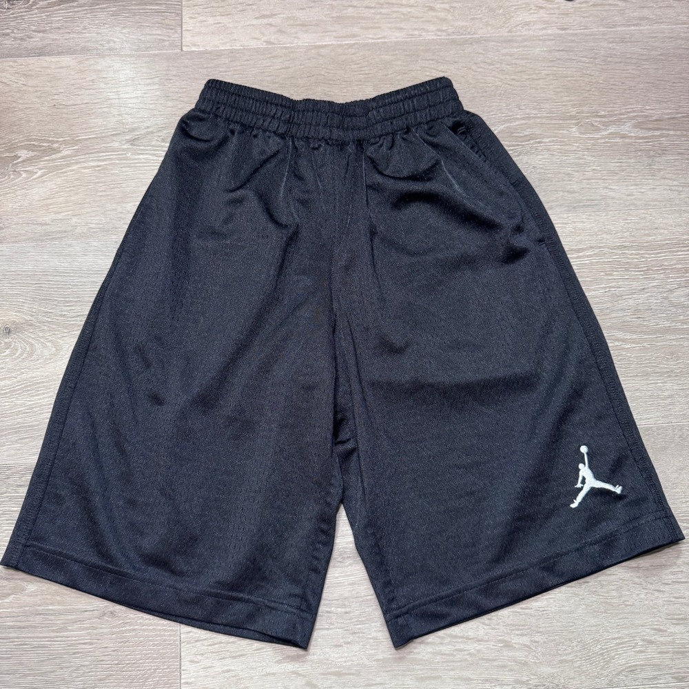 Jordan Boys Basketball Shorts Black Mesh Jumpman Logo Size Medium 10-12 Yrs